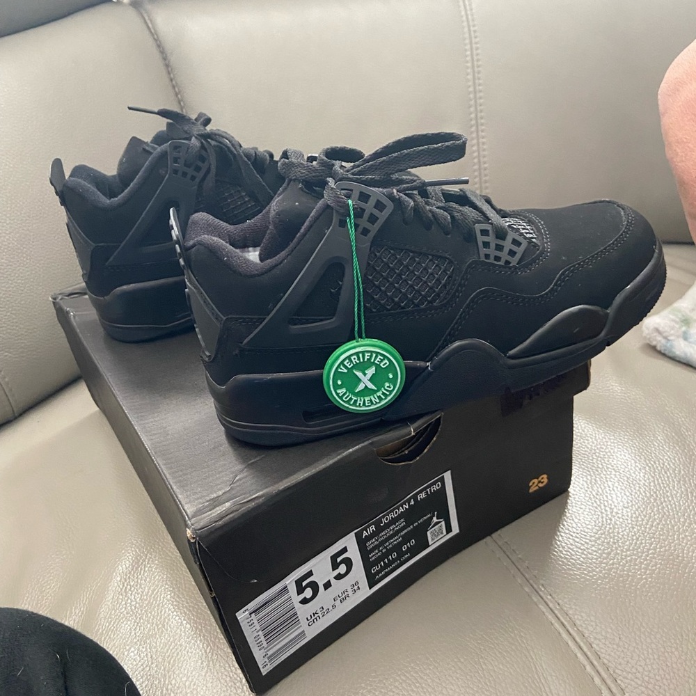brand new never worn jordan black cat 4